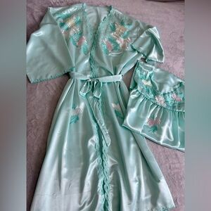 Vintage Robe/Chemise set